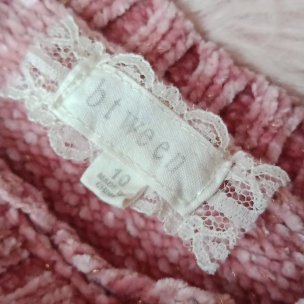 Sweater - Picture 3 of 10